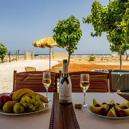 G & M House Dom wakacyjny *